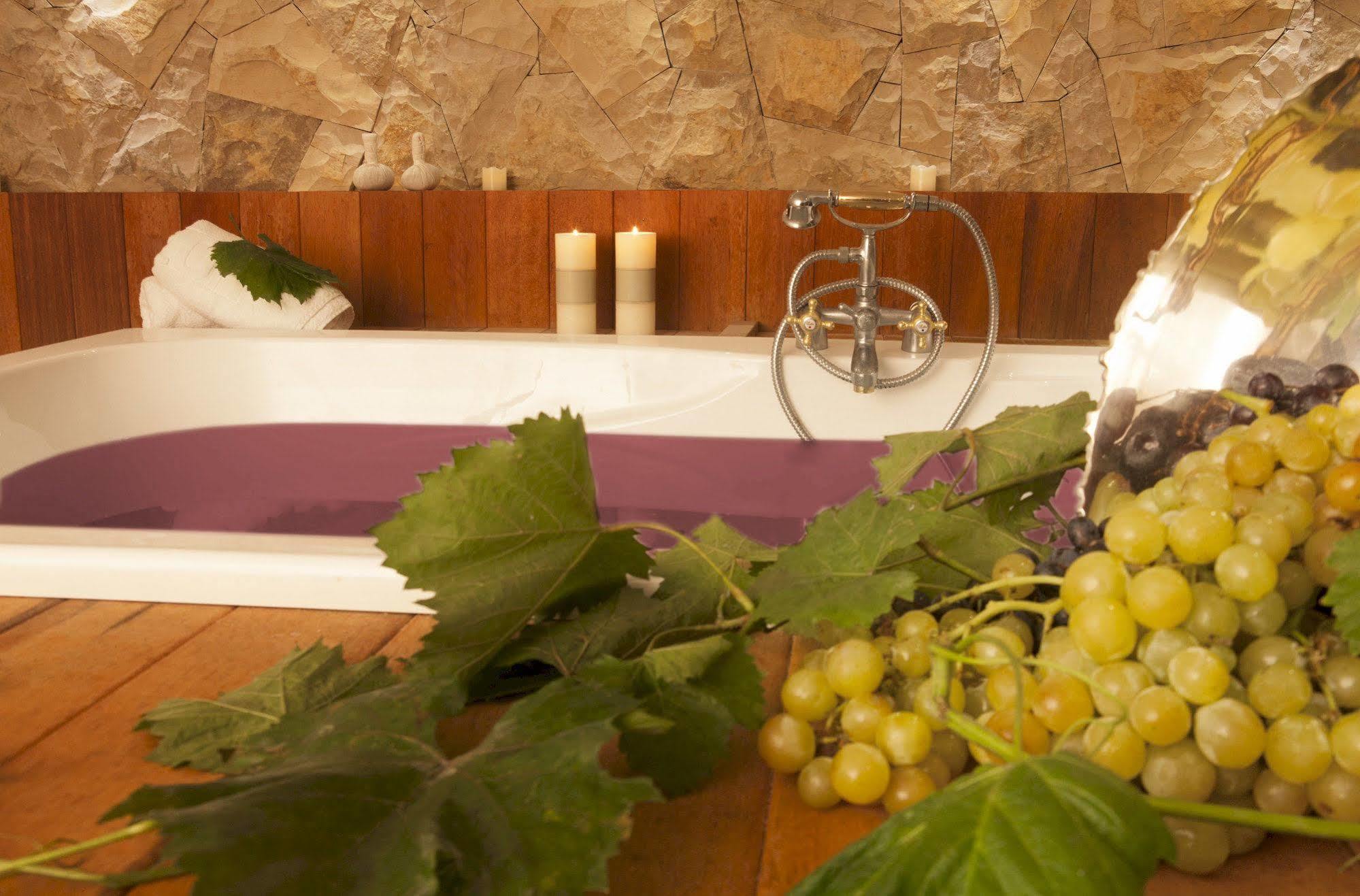 Garden Spa Boutique Hotel Skopje Exterior foto